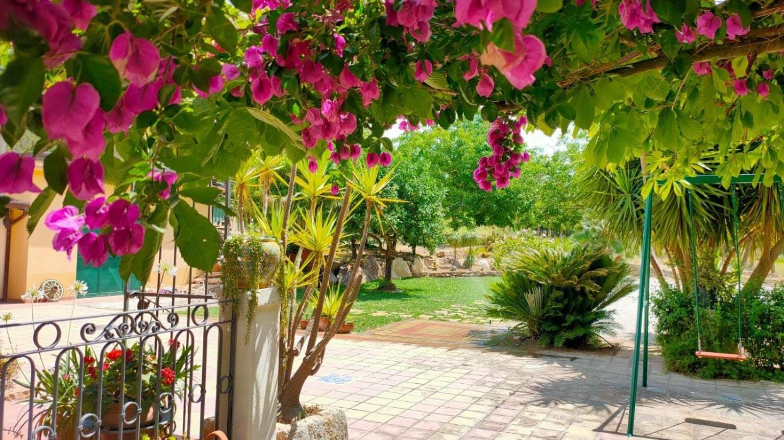 Donna Caterina House, Holiday Villa Pietraperzia Buitenkant foto